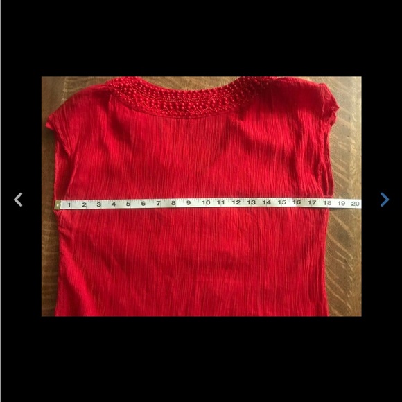 Banana Republic Red Beaded Split Cap Sleeve Blouse - Picture 5 of 6